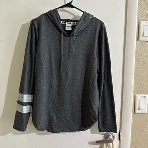 Super lightweight Victorias Secret PINK sweatshirt